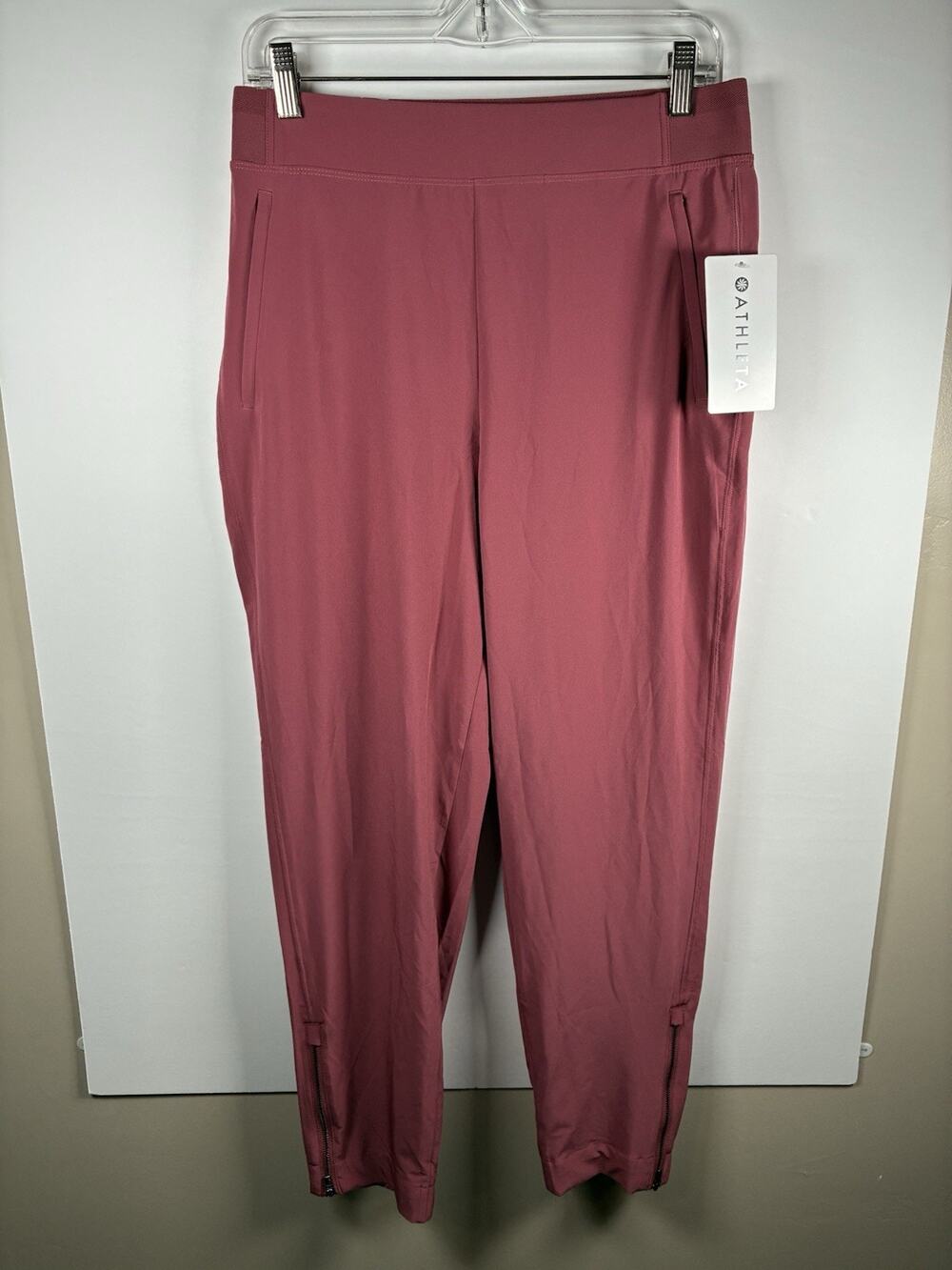 Athleta 6 Brooklyn Heights Jogger NWT Mauve Pink Ankle Zip Packable Pockets